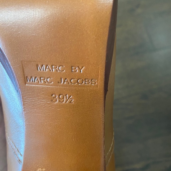 Marc Jacobs Platform Ankle Boot - Picture 5 of 6